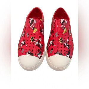 👟 Disney Minnie Mouse Native Shoes Red Slip‎ On Sneakers Women’s Size 5 👟